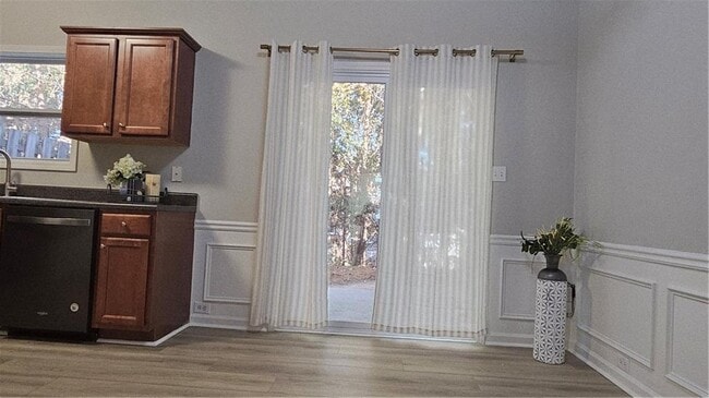 Building Photo - 3176 Creston Park Ct