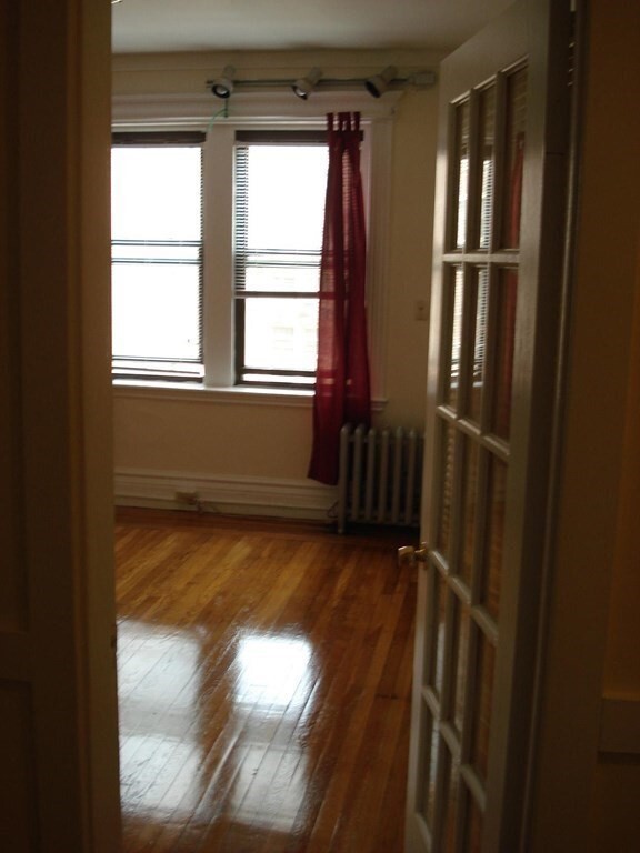 Building Photo - 1111 Boylston St