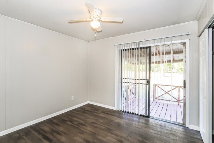 Building Photo - 2807 Glenn Hills Dr