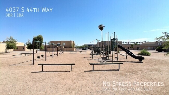 Building Photo - 4037 S 44th Way