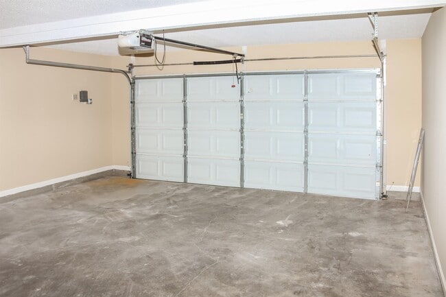 Building Photo - 20 Cypress Ridge Cove