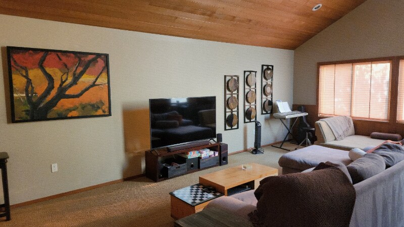 Building Photo - 1231 Chuckanut Dr