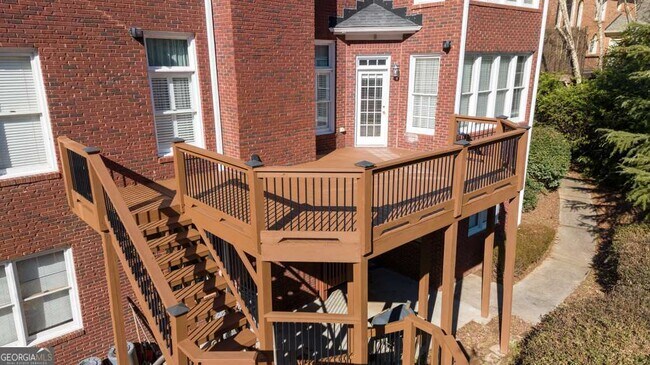 Building Photo - 9445 Stoney Ridge Ln