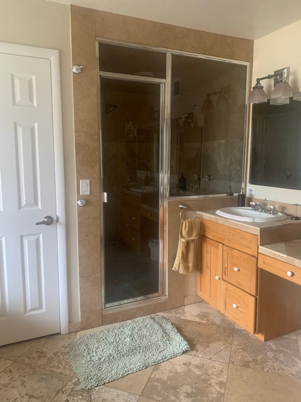 Building Photo - 1249 W Apache Ln