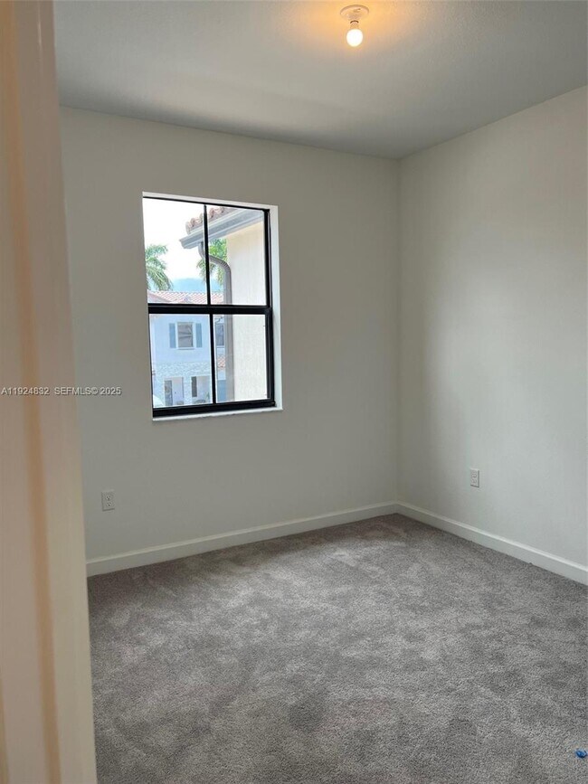 Building Photo - 24559 SW 119th Pl