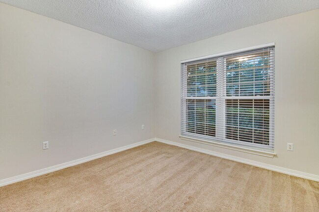Building Photo - 4678 Windstarr Dr