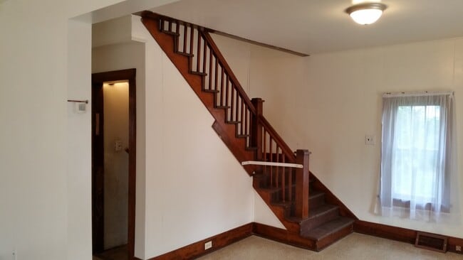 Building Photo - 580 Harrison Ave