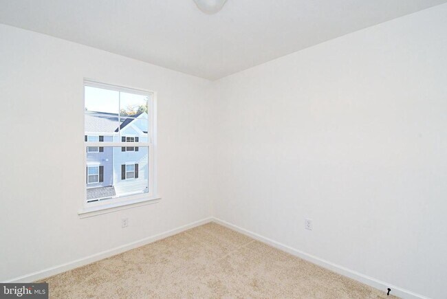 Building Photo - 114 Kuechler Ct