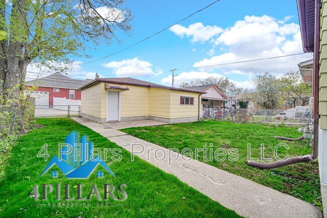 Building Photo - 648 Stewart Ct