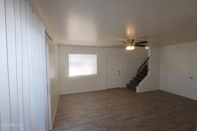 Building Photo - 7610 N 61st Ave