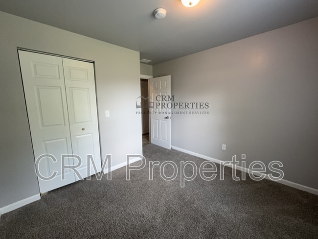 Building Photo - 1426 N Locke St