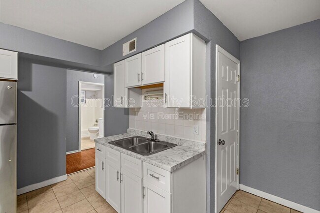Building Photo - 4115 Ammann Ln