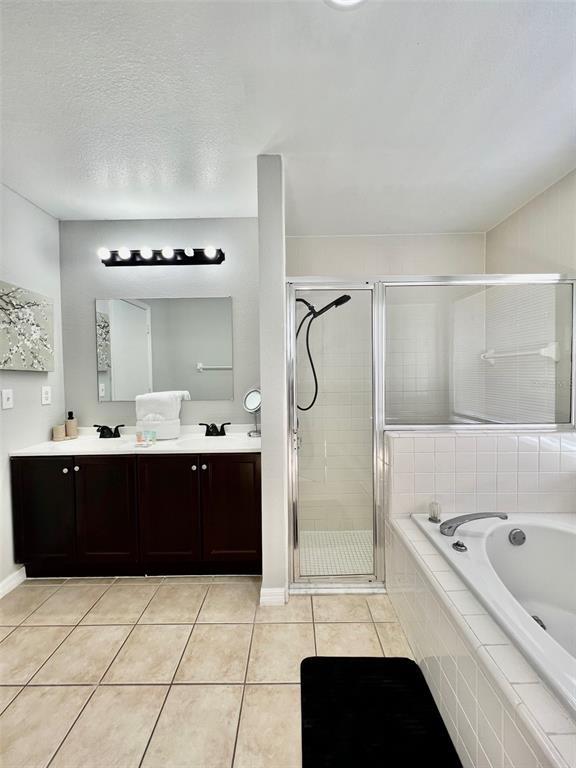 Building Photo - 2962 Viscount Cir