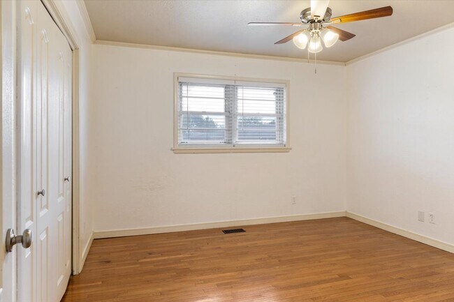 Building Photo - 1618 NW 32nd St