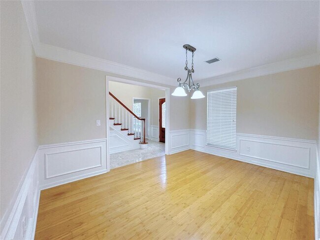 Building Photo - 14718 Atterbury Dr