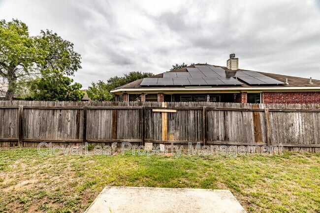 Building Photo - 7410 Clear Point