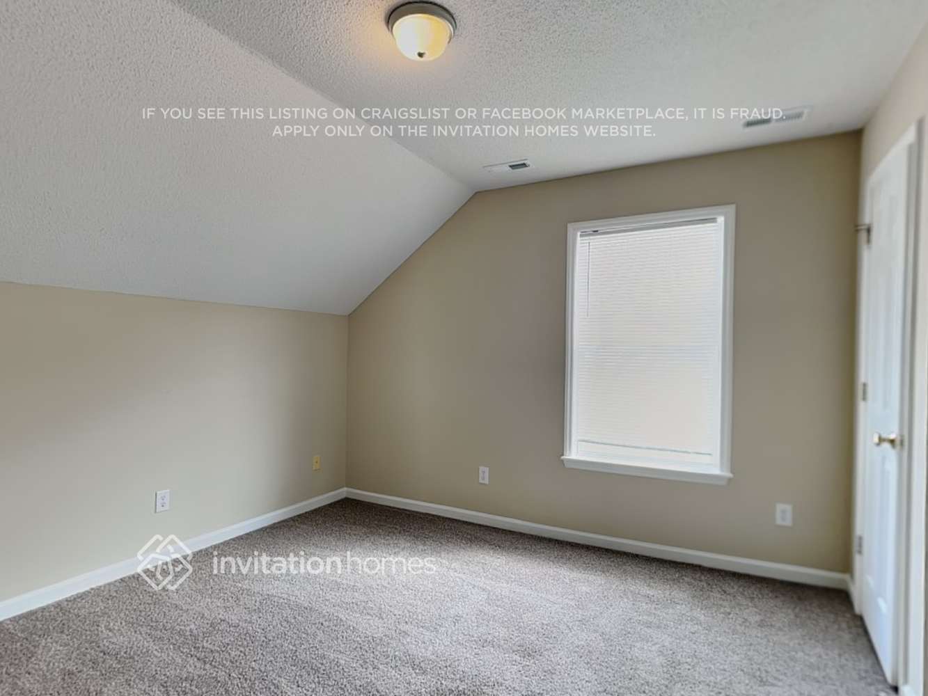 Building Photo - 2004 Pineton Ct