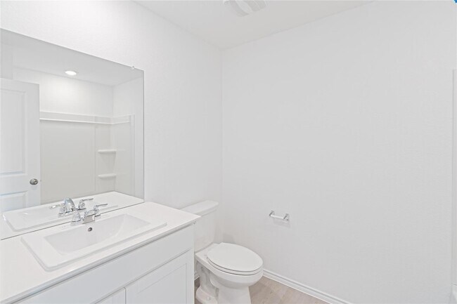 Building Photo - 241 Kings Row Ln