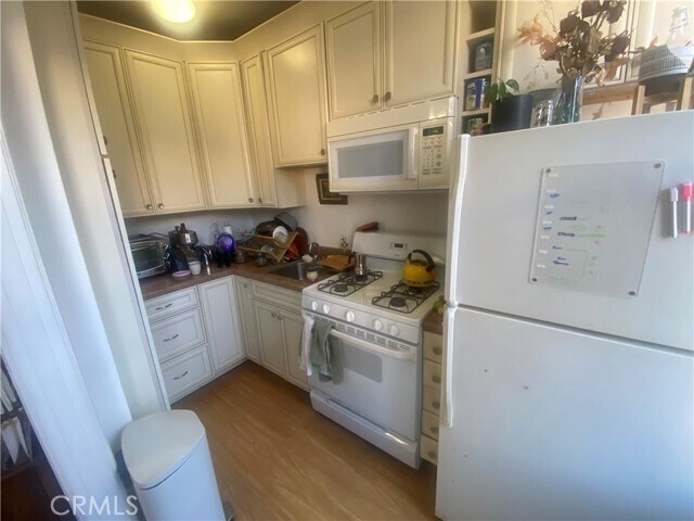 Building Photo - 455 E Ocean Blvd