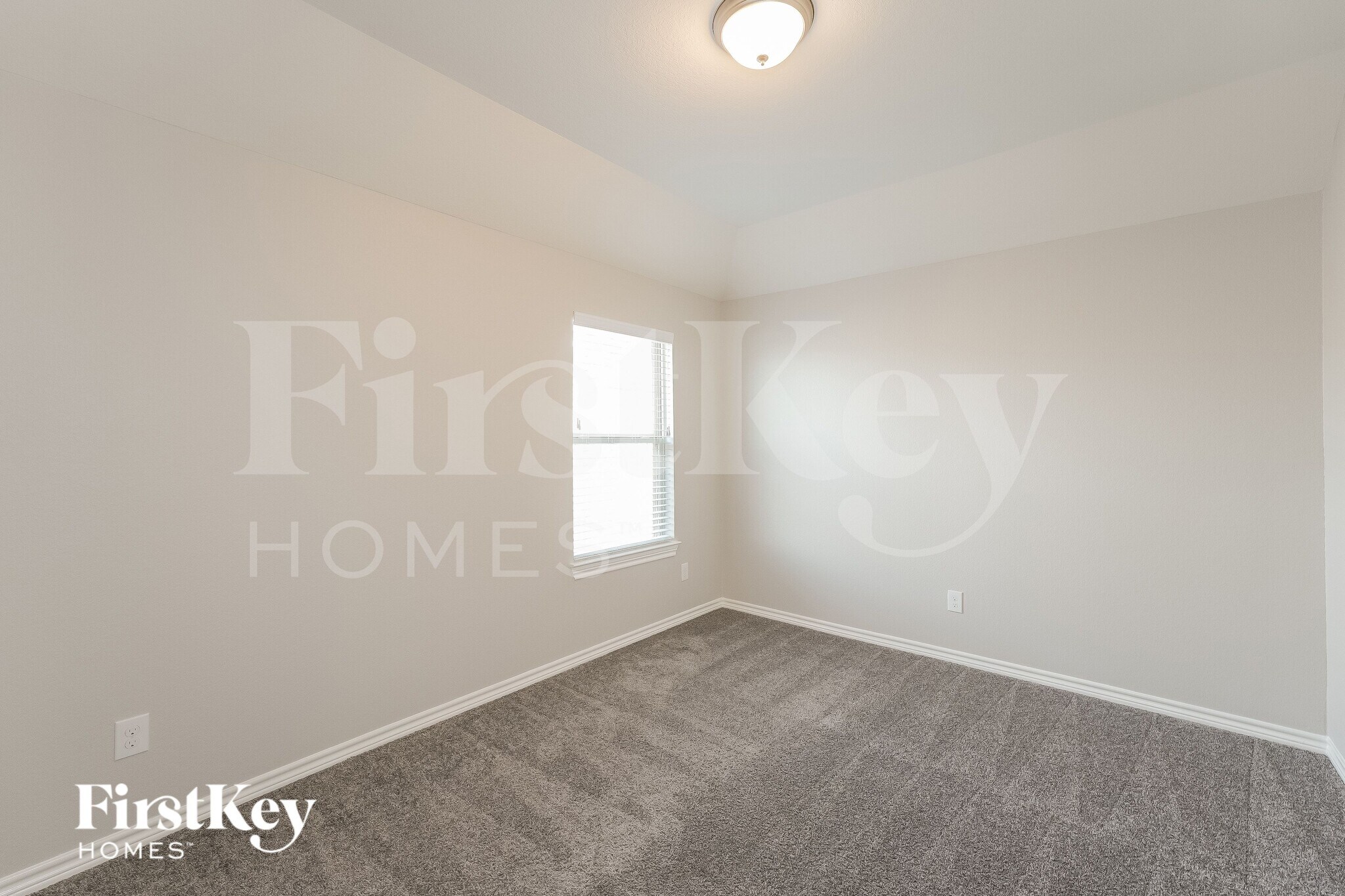 Building Photo - 9714 Birdsnest Ct