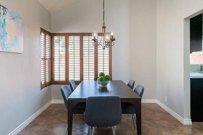 Building Photo - 27808 Sycamore Creek Dr