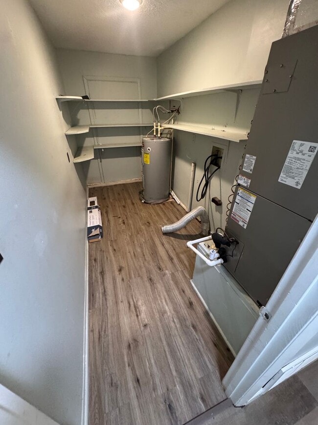 Building Photo - Navarre Home for rent!