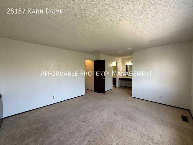 Building Photo - 28187 Karn Dr