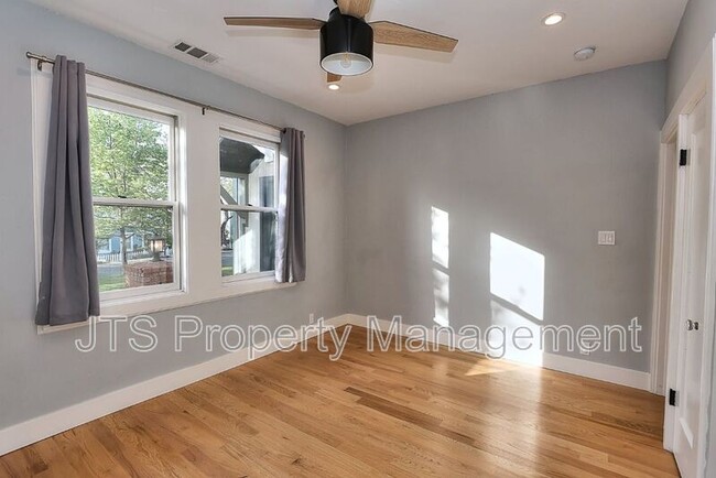 Building Photo - 809 Figueroa St