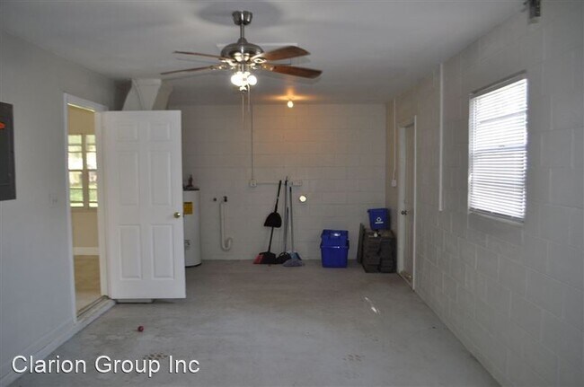 Building Photo - 17 Felter Ln