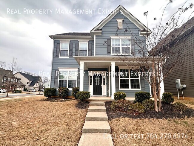 Primary Photo - **MOVE IN SPECIAL!** Spacious 5BR/3BR Hous...