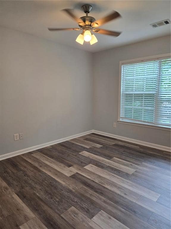 Building Photo - 909 Prestwyck Ct