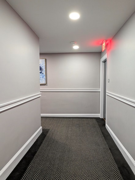 Building Photo - 1198 Commonwealth Ave