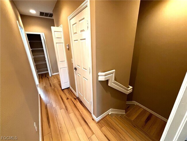 Building Photo - 3960 Cherrybrook Loop