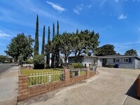 Building Photo - 938 W Berkeley Ct