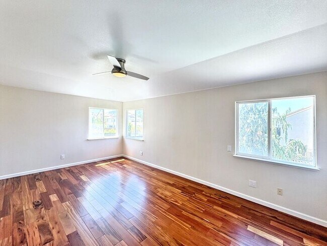 Building Photo - 1905 Paradise Peak Ct