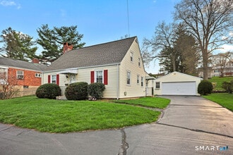 Building Photo - 575 S Main St