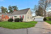 Building Photo - 575 S Main St