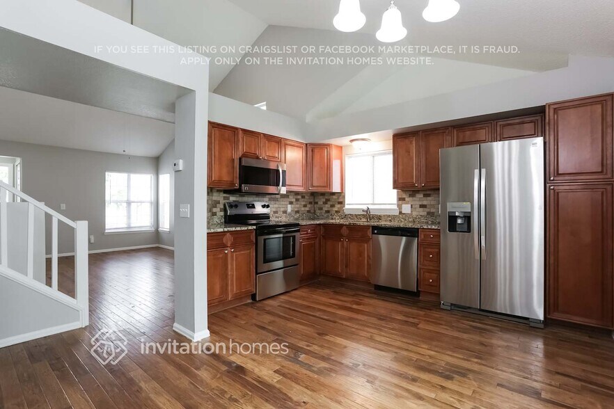 Building Photo - 4862 S Tower Way