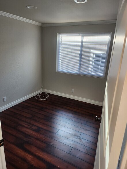 Building Photo - 1652 Winn Ct