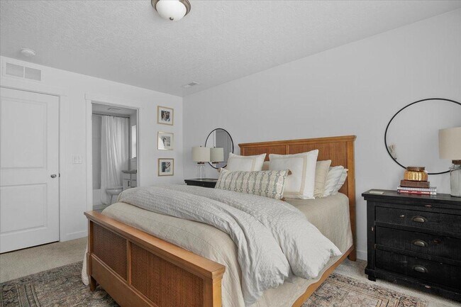 Building Photo - 12107 W Terrazzo Dr