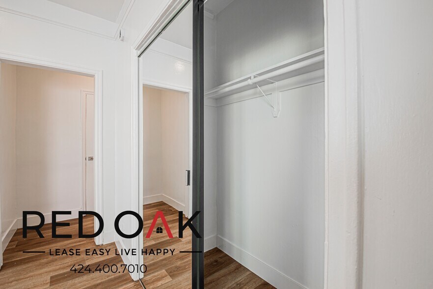 Building Photo - 1818 Whitley Ave