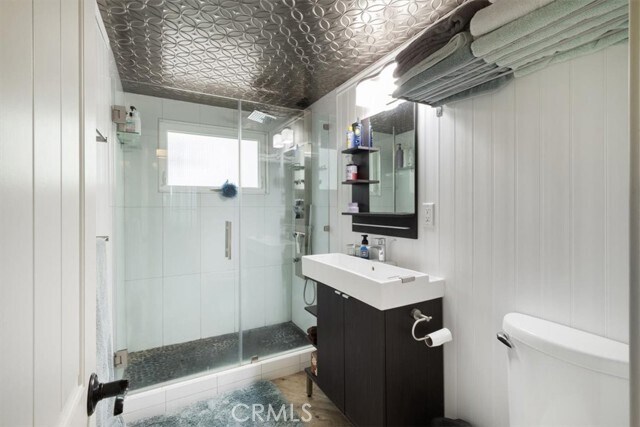 Building Photo - 3248 Ocean Dr