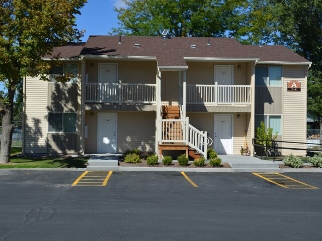Building Photo - Southwood