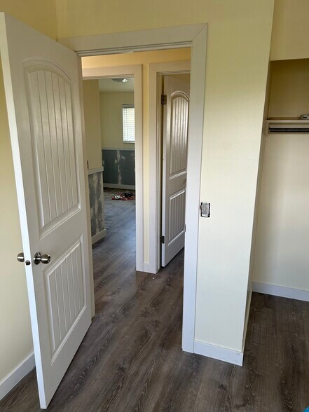 Building Photo - 2799 W 7550 S