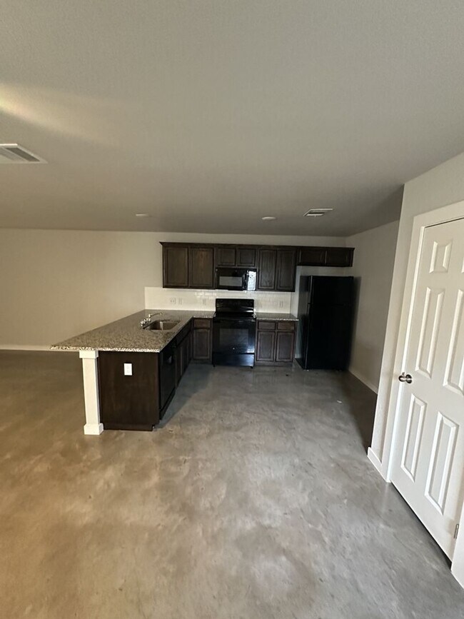 Building Photo - 1418 Shoshoni Trail