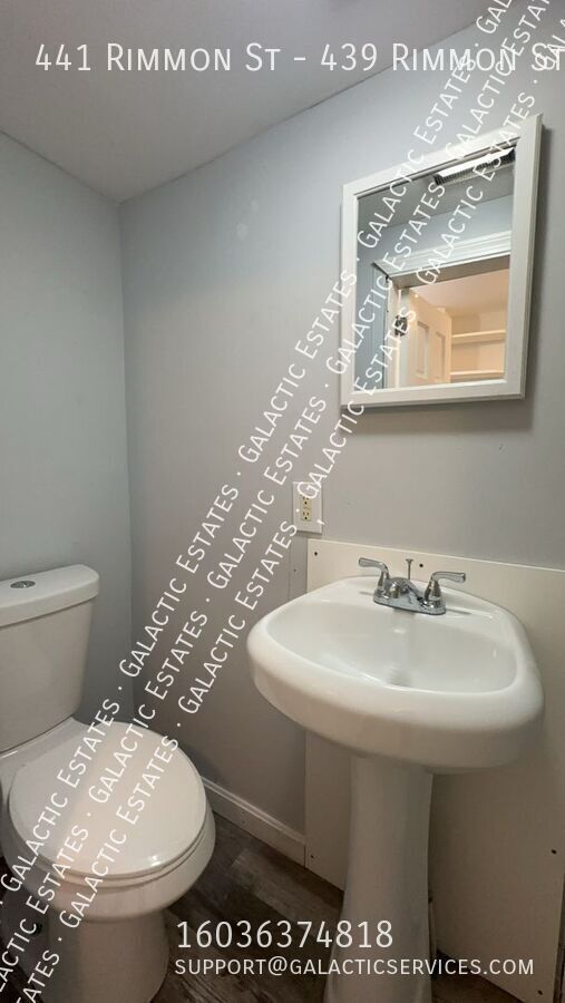 Building Photo - 441 Rimmon St