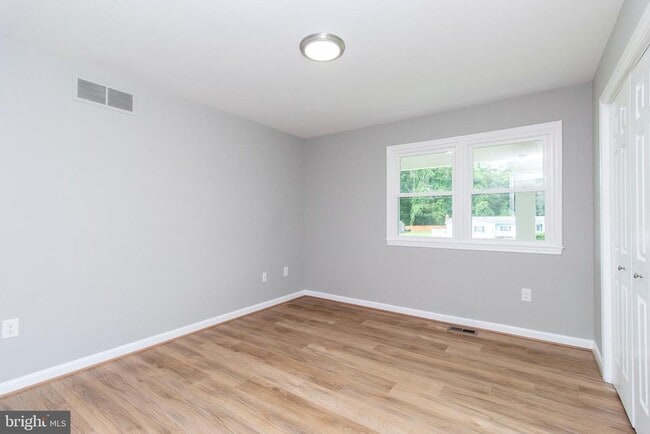 Building Photo - 5084 Sands Rd