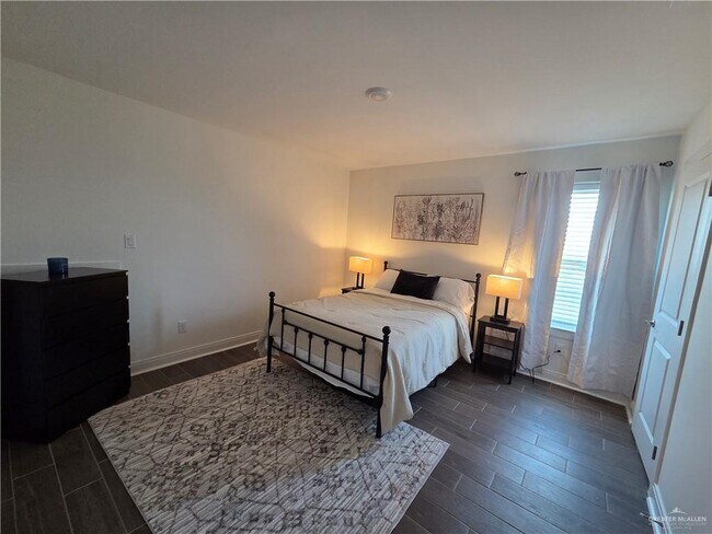 Building Photo - 14025 Westcave Falls Ln