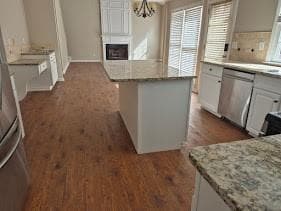 Building Photo - 450 Stedford Ln