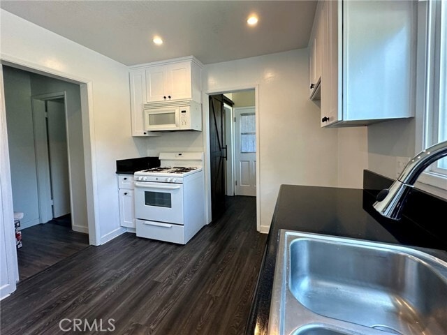 Building Photo - 656 Remuda Dr